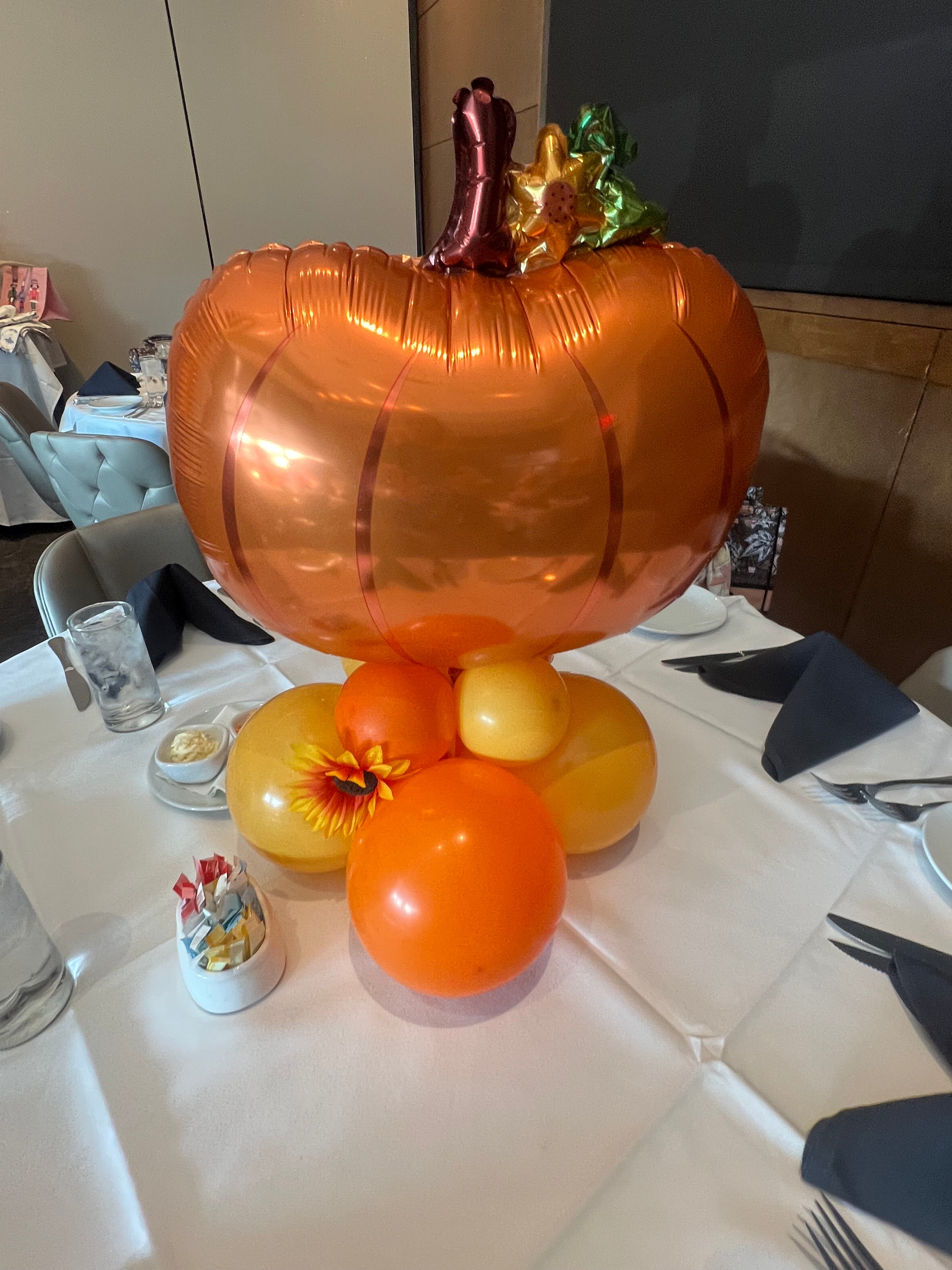Tabletoppers/Centerpieces